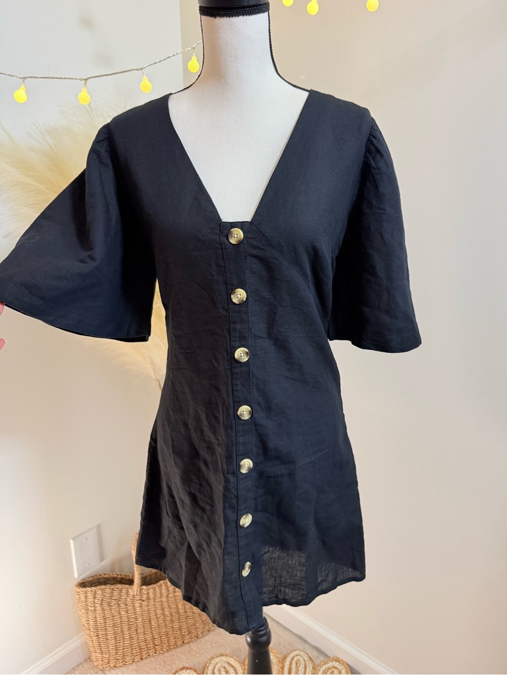 🌾 Topshop Black Linen V-Neck Button Front Dress